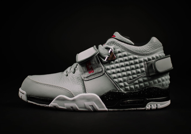 Nike Air Trainer Cruz Wolf Grey Releasing 02