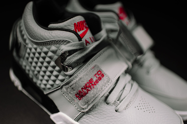 Nike Air Trainer Cruz Wolf Grey Releasing 03