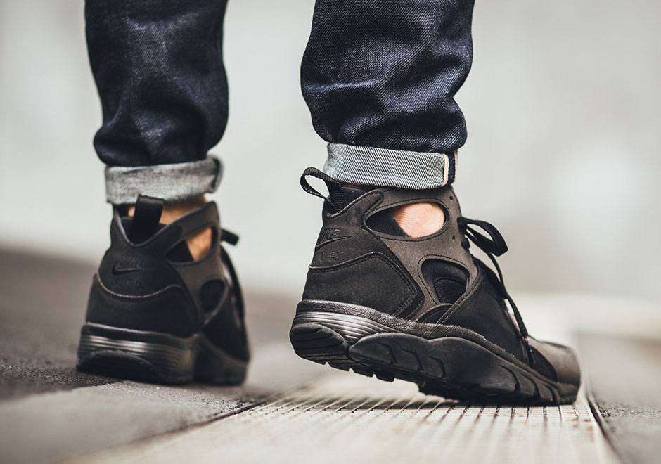 Nike Air Trainer Haurache Black Anthracite 2