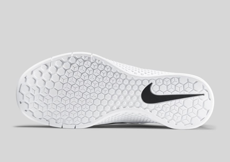 Nike Metcon 1 Last Release Black White 06