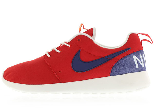 Nike Roshe One Retro University Red Loyal Blue 2