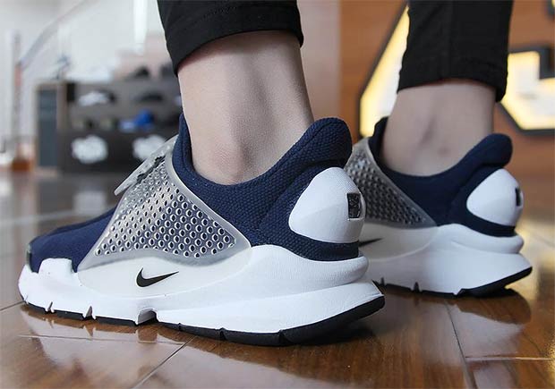 Nike Sock Dart Obsidian Navy Coming Soon 03