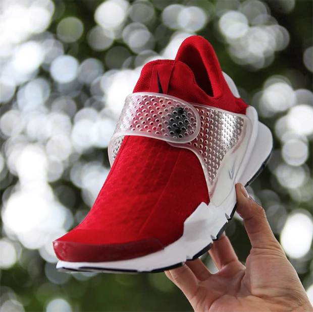 Nike Sock Dart University Red 2016 03