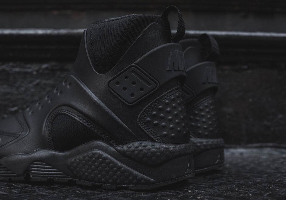 Nike's Most Outrageous Huarache Gets The All-Black Look