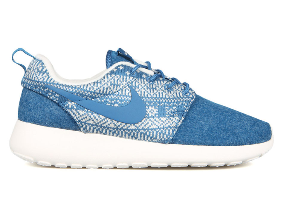 Nike Wmns Roshe One Sweater Brigade Blue