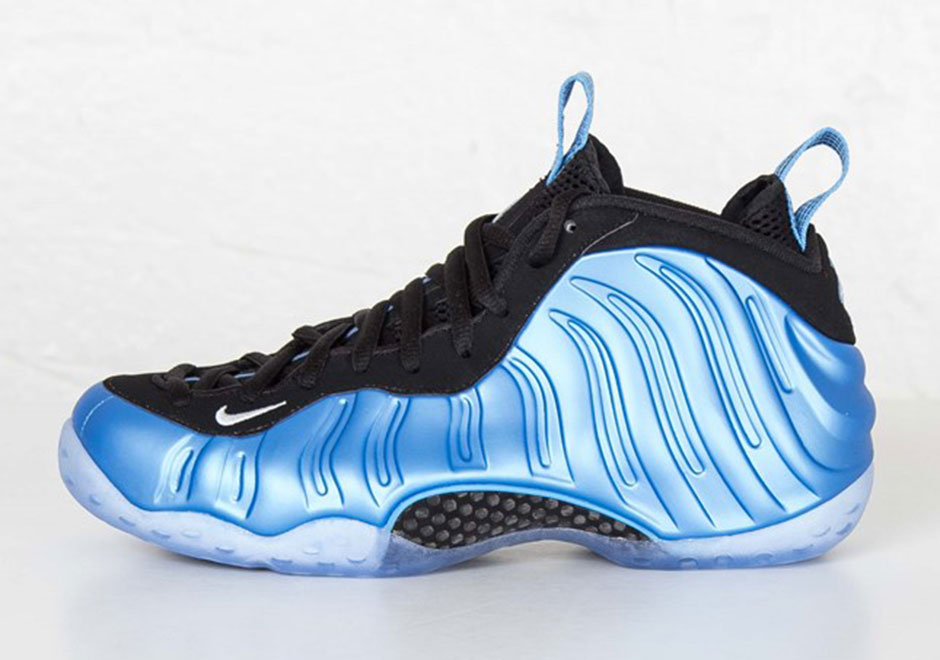 Nike Air Foamposite One University Blue 03