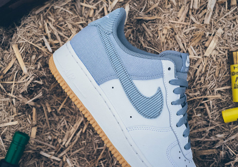 Nike Air Force 1 Low Swoosh Sporting Club 02