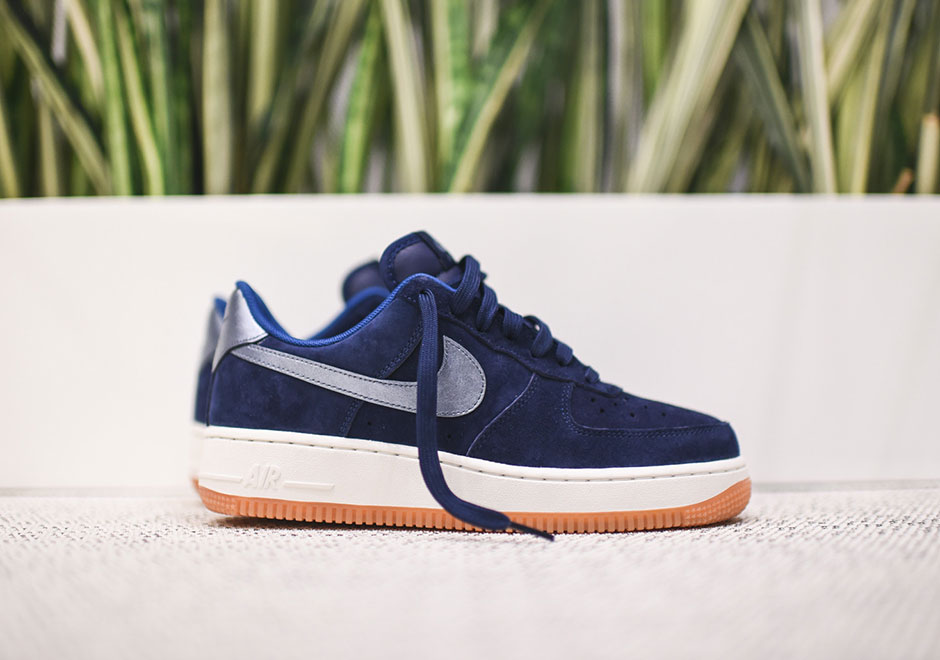 Nike Womens Air Force 1 Low Midnight Navy Court Blue Nk818595 400 02