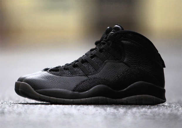 Air Jordan 10 Ovo Black Detailed Images 02