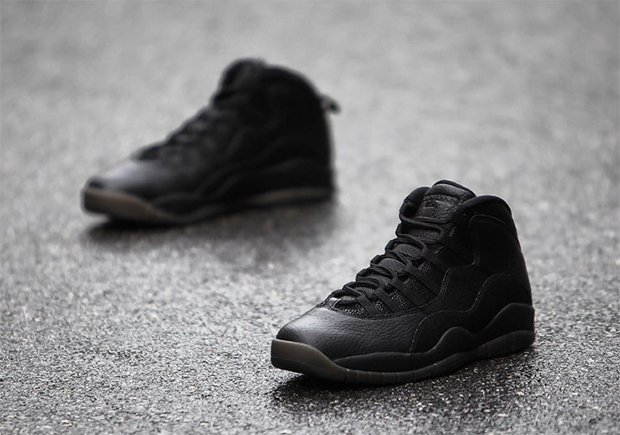 Air Jordan 10 Ovo Black Detailed Images 04