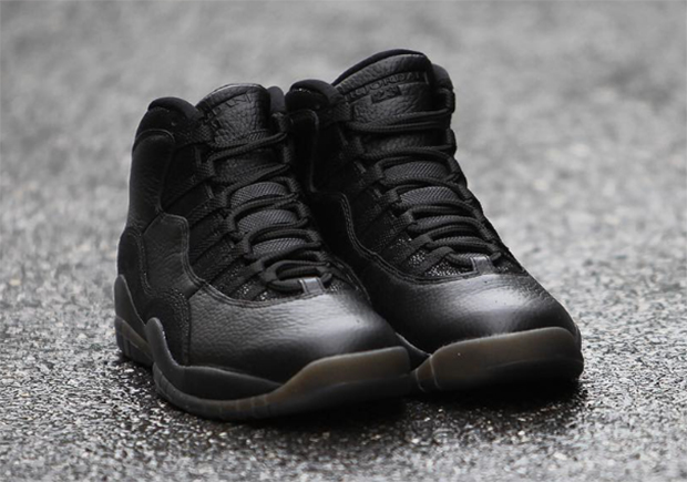 Air Jordan 10 Ovo Black Detailed Images 05