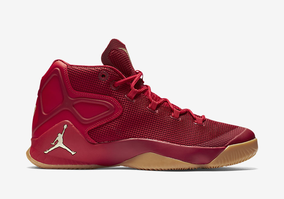 Jordan Melo M12 Big Apple 827176 696 01