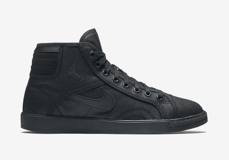 Jordan Sky High OG "Triple Black"