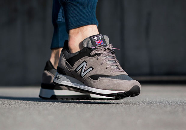 New Balance Avalanche Pack 577 Grey 1