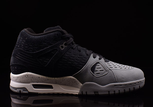 Nike Air Trainer 3 Suede Raiders 2