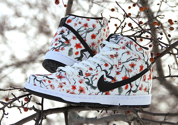 Nike Sb Dunk High Cherry Blossom 1