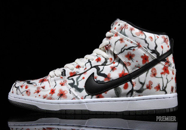 Nike Sb Dunk High Cherry Blossom 2