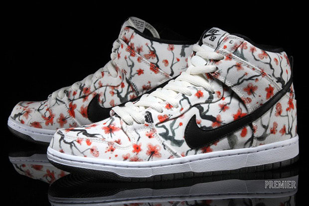 Nike Sb Dunk High Cherry Blossom 3