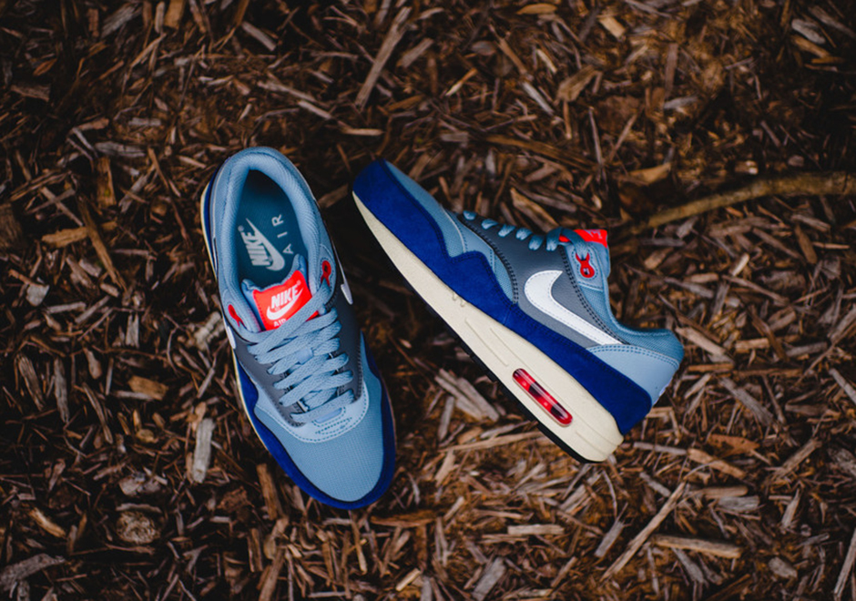 Nike Wmns Air Max 1 Blue Grey White Crimson 03