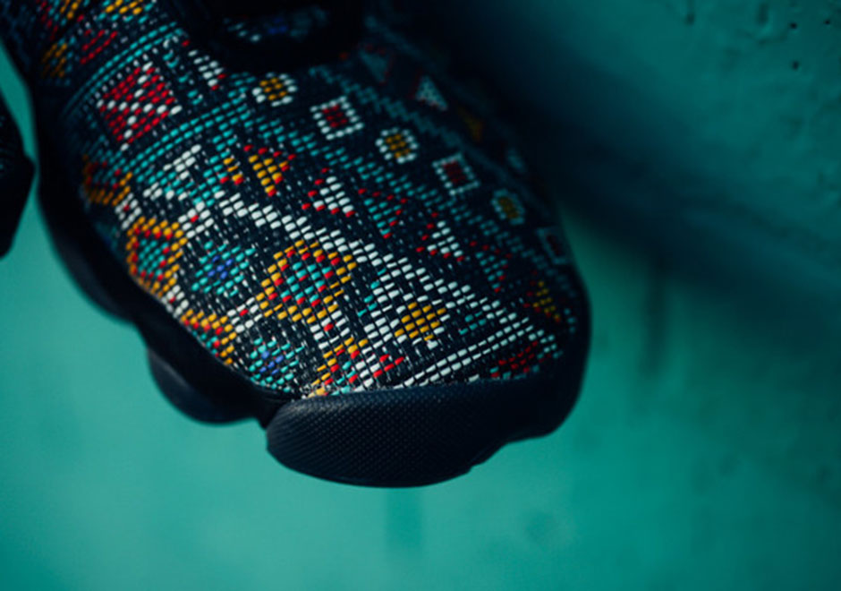 Air Jordan Horizon All Star Black Lucid Green University Gold 01