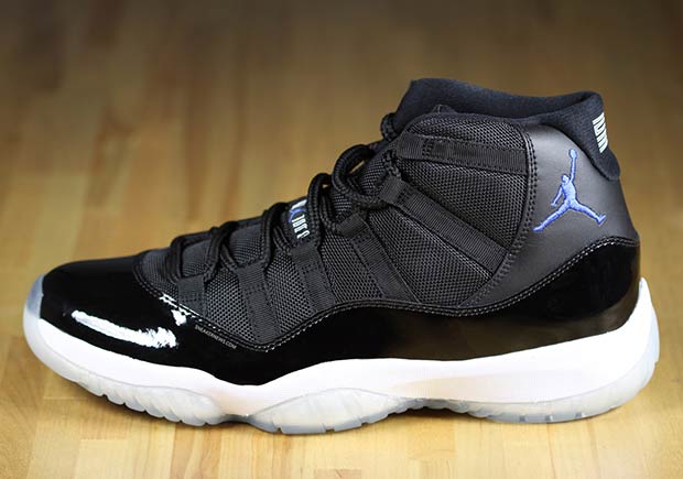 Jordan 11 Space Jam December 2016