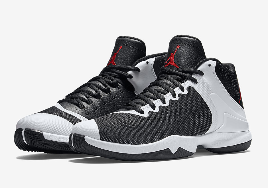 Jordan Superfly 4 Po White Black Gym Red 1