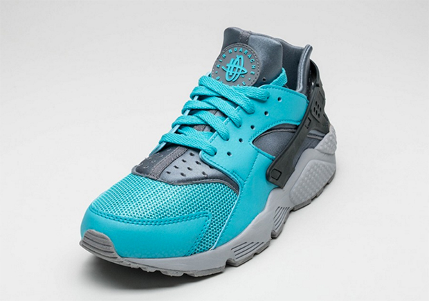 Nike Air Huarache Beta Blue Coming Soon 02 1