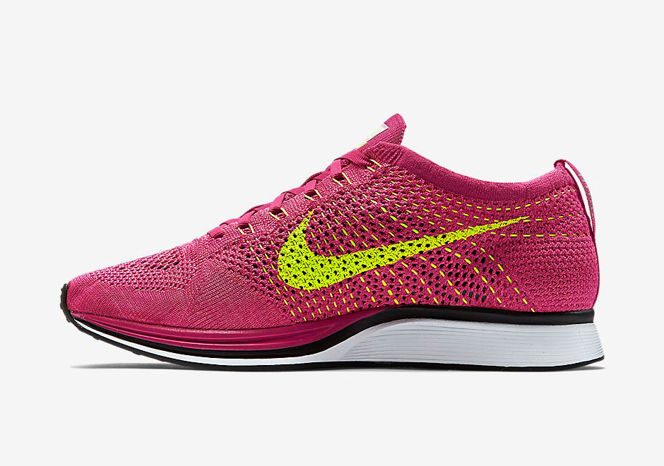 Nike Flyknit Racer Fireberry Volt 4