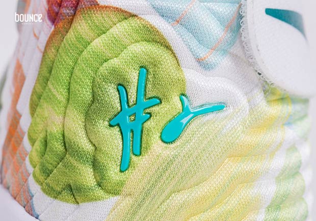 Nike Kyrie 2 Easter 8