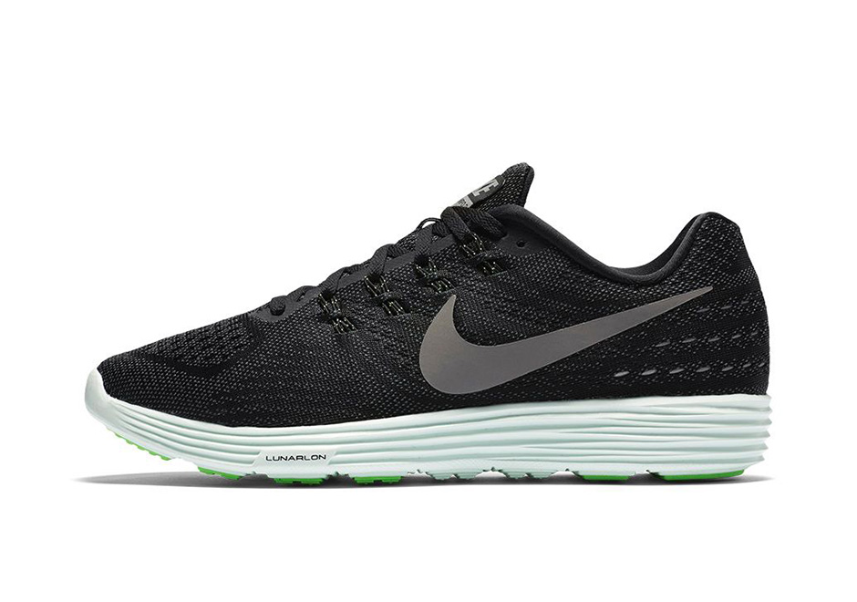 Nike Lunar Midnight Pack Release Info 02