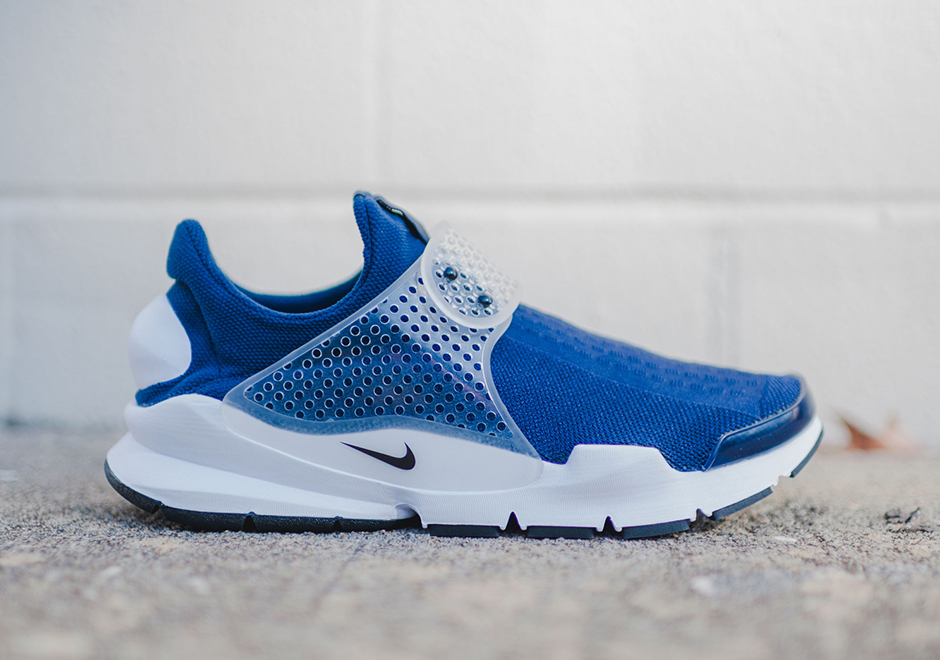 Nike Sock Dart Midnight Navy Available 3