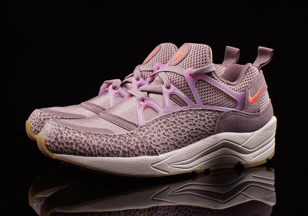 Nike Wmns Huarache Light Plum Fog Safari 1