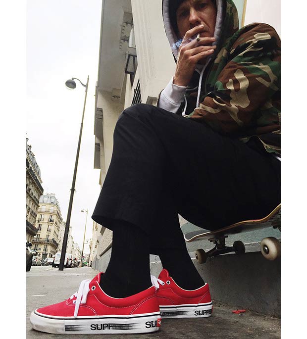 Supreme Vans Era Motion Logo 1