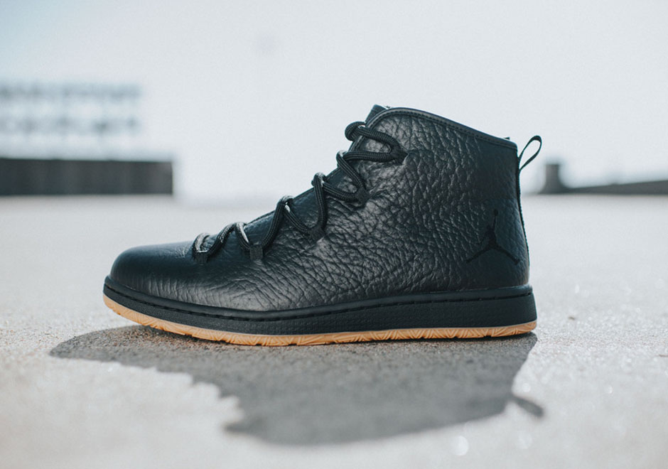 Jordan Galaxy Black Gum 2.jpg