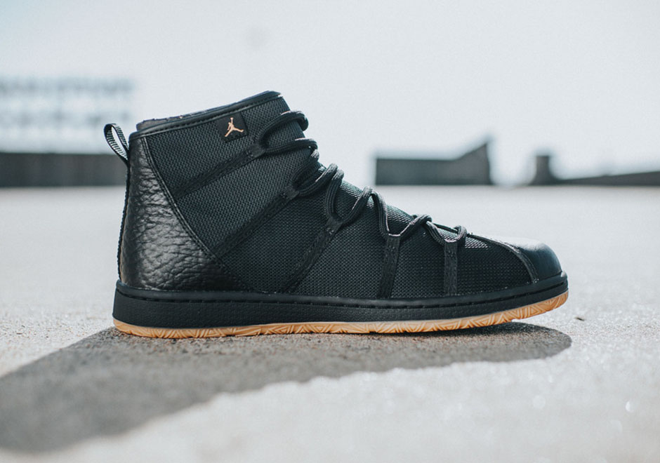 Jordan Galaxy Black Gum 3