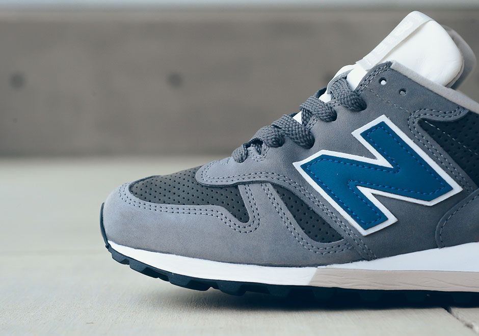 New Balance Air Exploration 1300 Grey White Blue 2