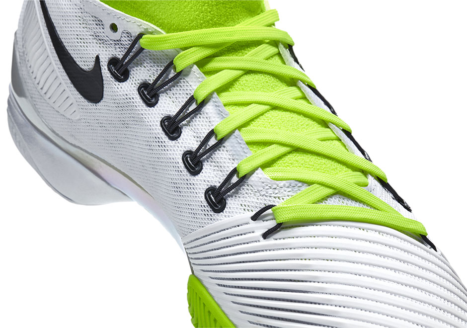 Nikecourt Air Zoom Ultrafly 5