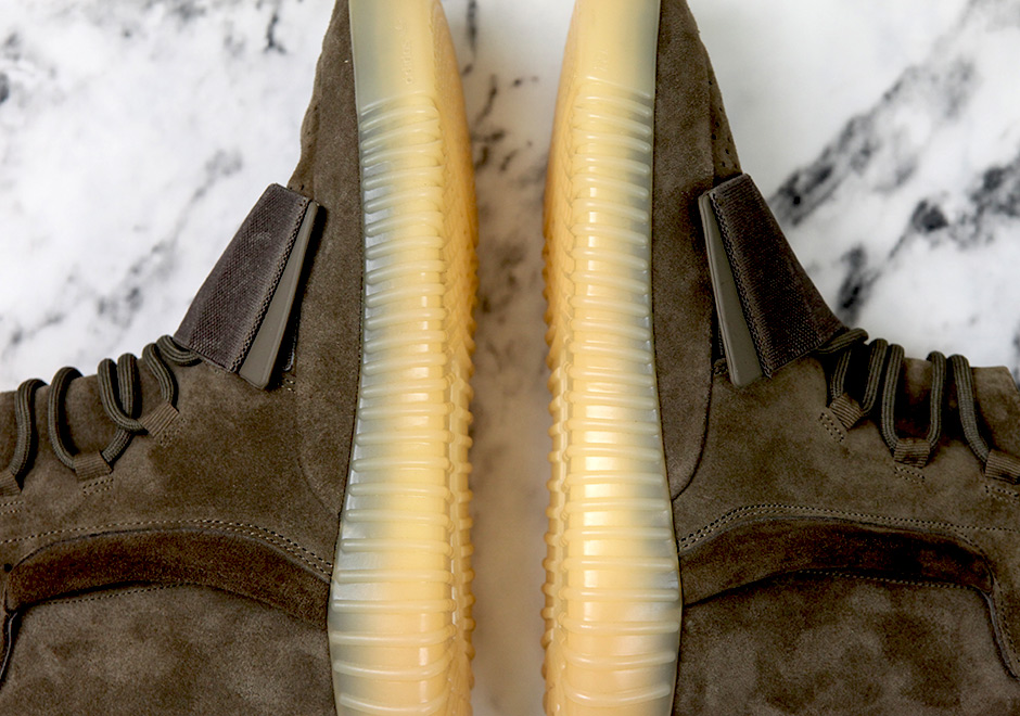 Adidas Yeezy Boost 750 Chocolate Gum Detailed Images 13