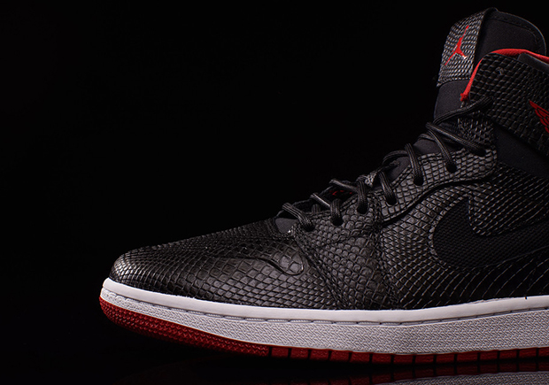 Air Jordan 1 High Nouveau Snakeskin Available 5