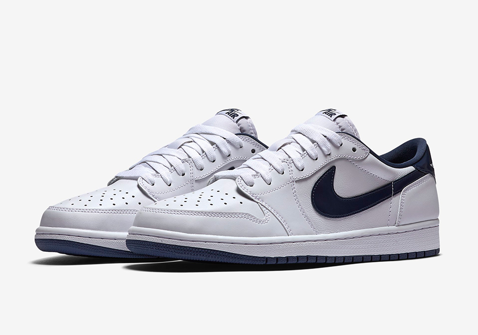 Air Jordan 1 Retro Low Og Midnight Navy Release Date 01