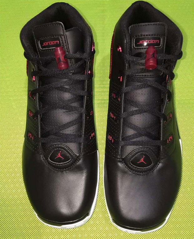 Air Jordan 17 Black Red 30000 Points 2