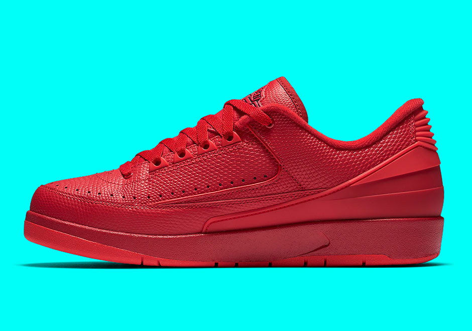 Air Jordan 2 Low Gym Red Hyper Turquoise 4