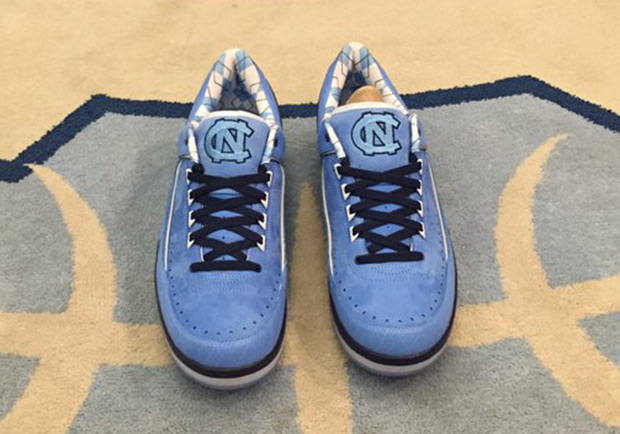 Air Jordan 2 Low "UNC" PE