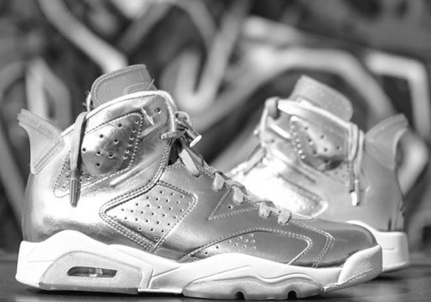 Air Jordan 6 Pinnacle Gold