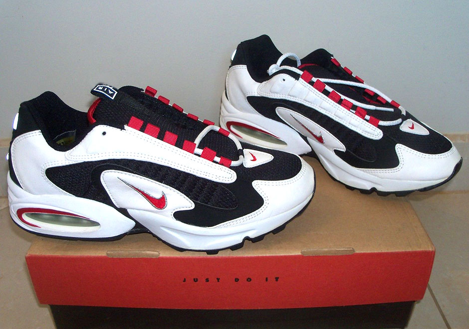 Air Max Triax White Black Red