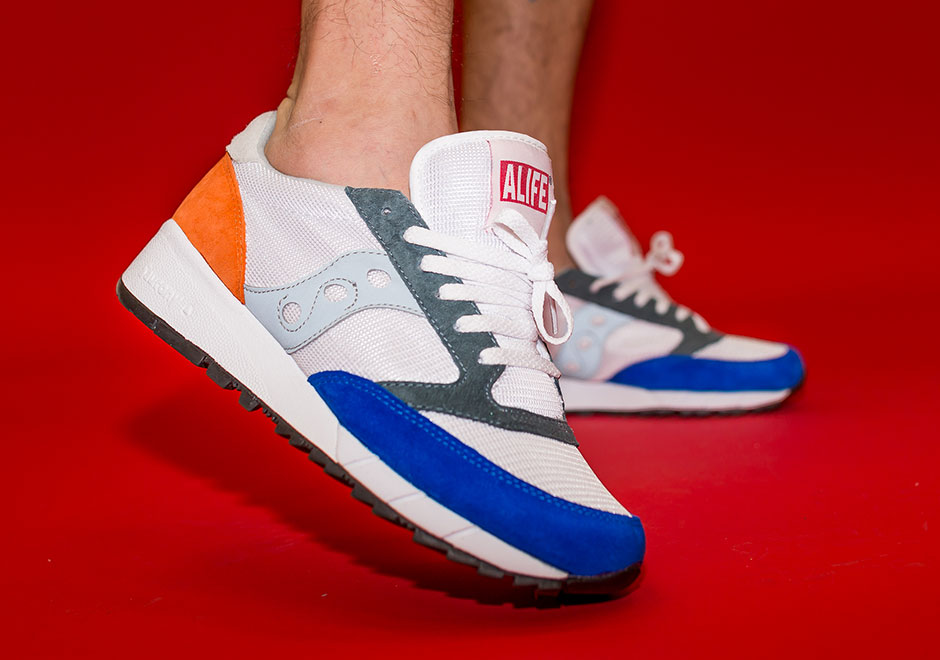 Alife X Saucony Jazz 91 Apparel Collection 06