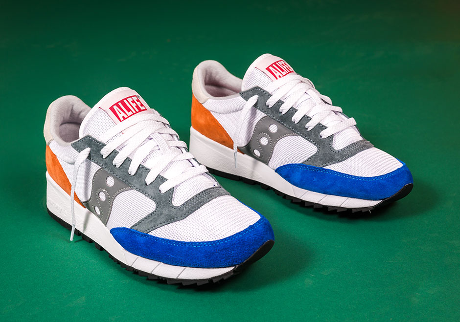 Alife X Saucony Jazz 91 Apparel Collection 07