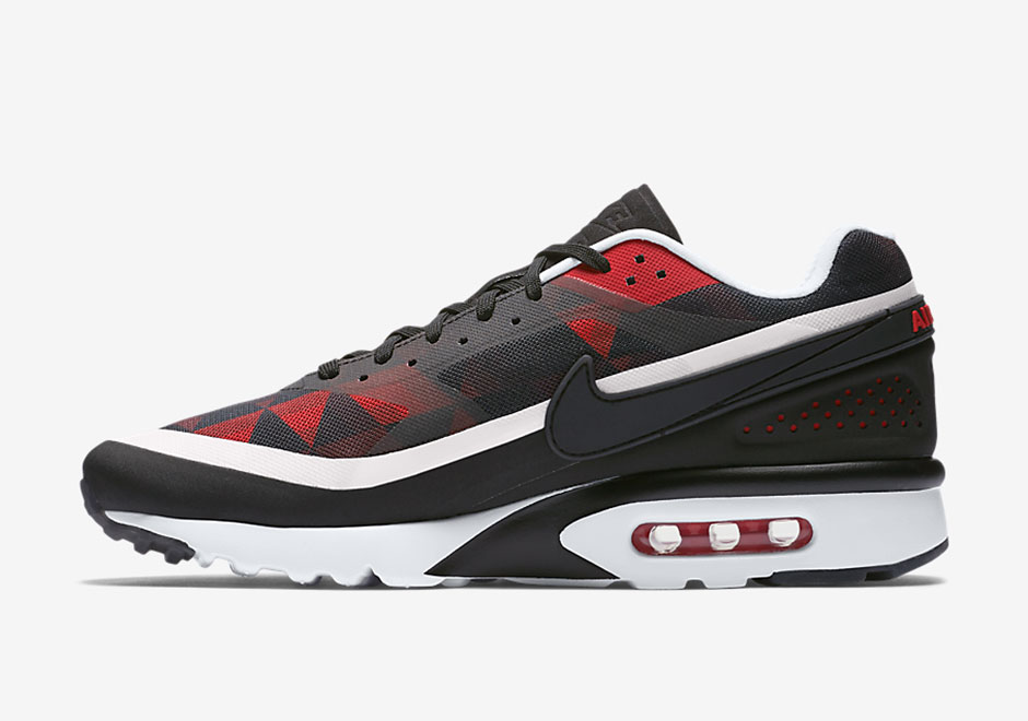 Nike Air Classic Bw Ultra Graphic Prints 03