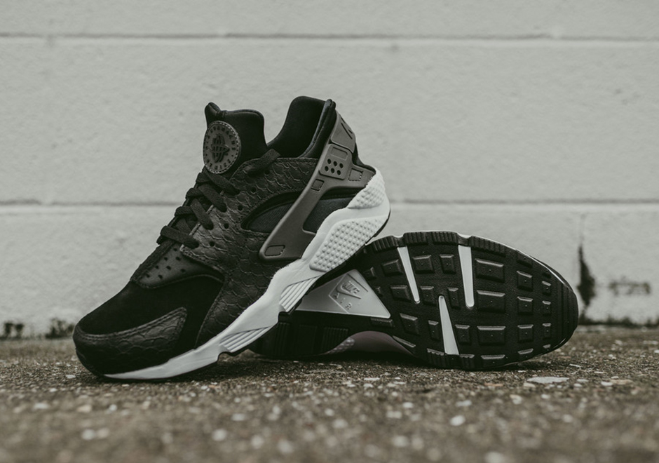 Nike Air Huarache Black Snakeskin Available 003