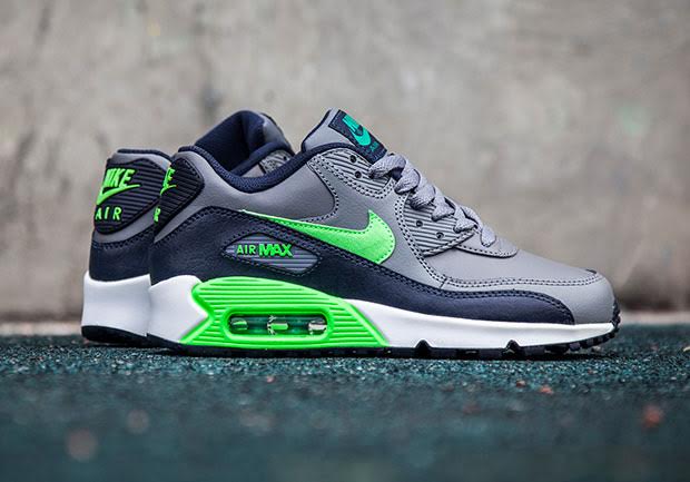 Nike Air Max 90 Cool Grey Voltage Green Midnight Navy Kids 01